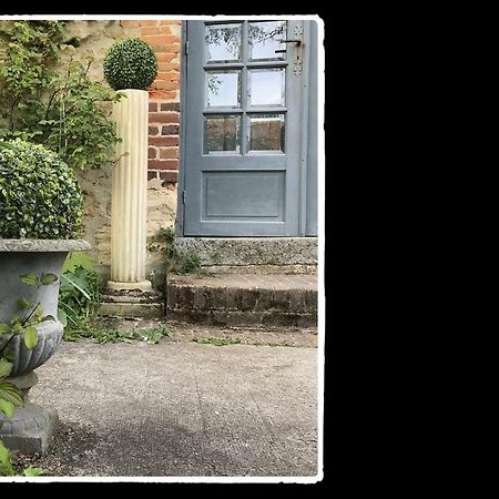 Saint-Germain-de-Livet Manoir De Livet Bed & Breakfast エクステリア 写真